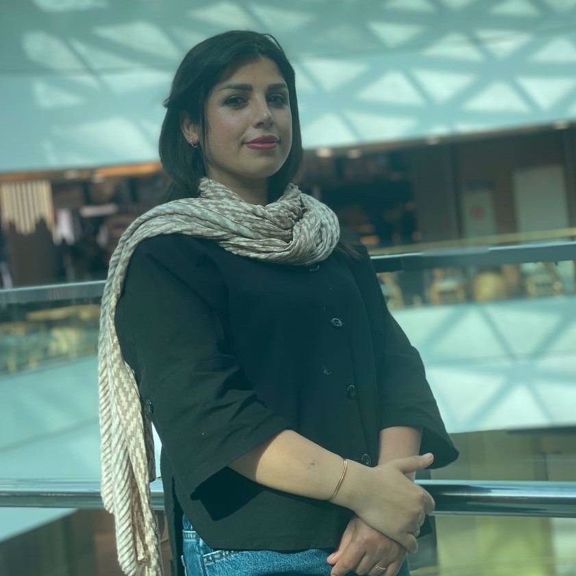 تصویر پروفایل میزبان