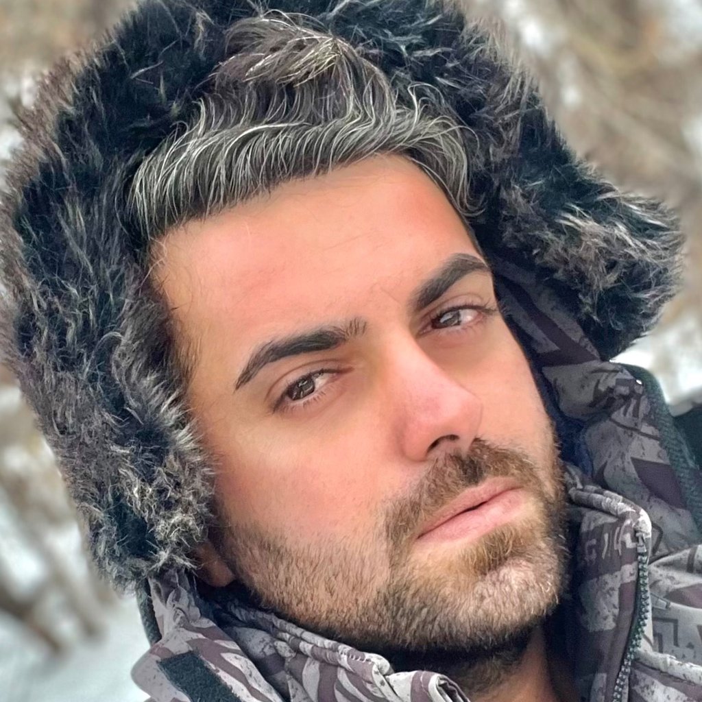 تصویر پروفایل میزبان