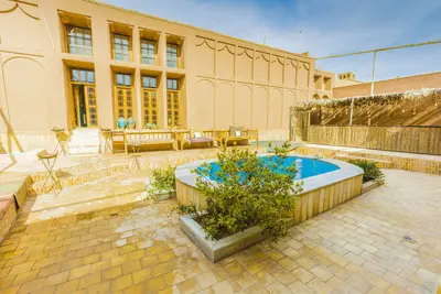 بومگردی فروردین - واحد برجیس