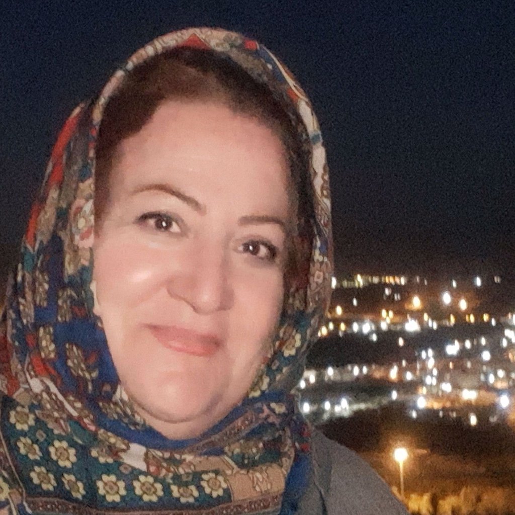 تصویر پروفایل میزبان