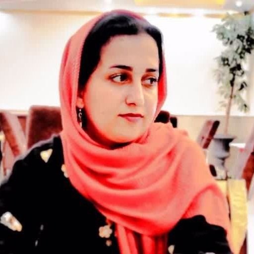 تصویر پروفایل میزبان