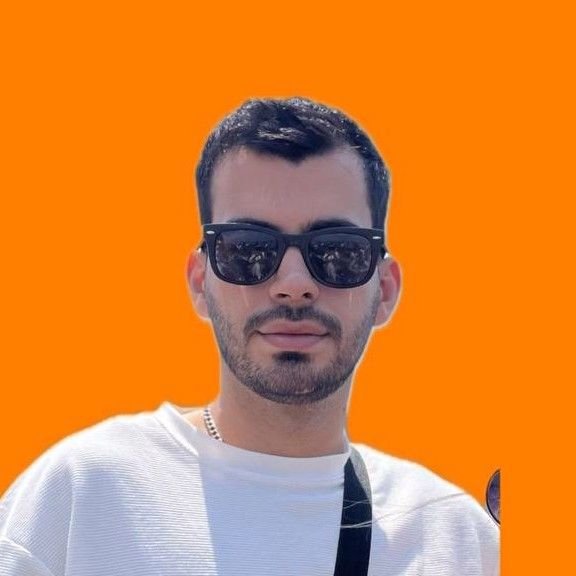 تصویر پروفایل میزبان