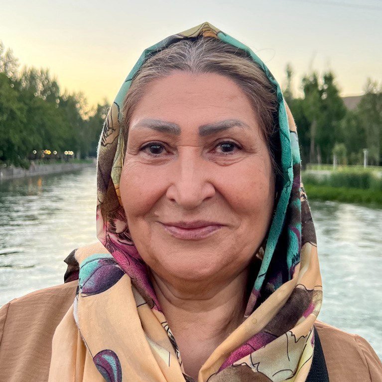 تصویر پروفایل میزبان