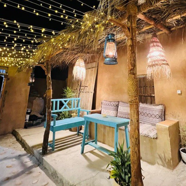 تصویر پروفایل میزبان