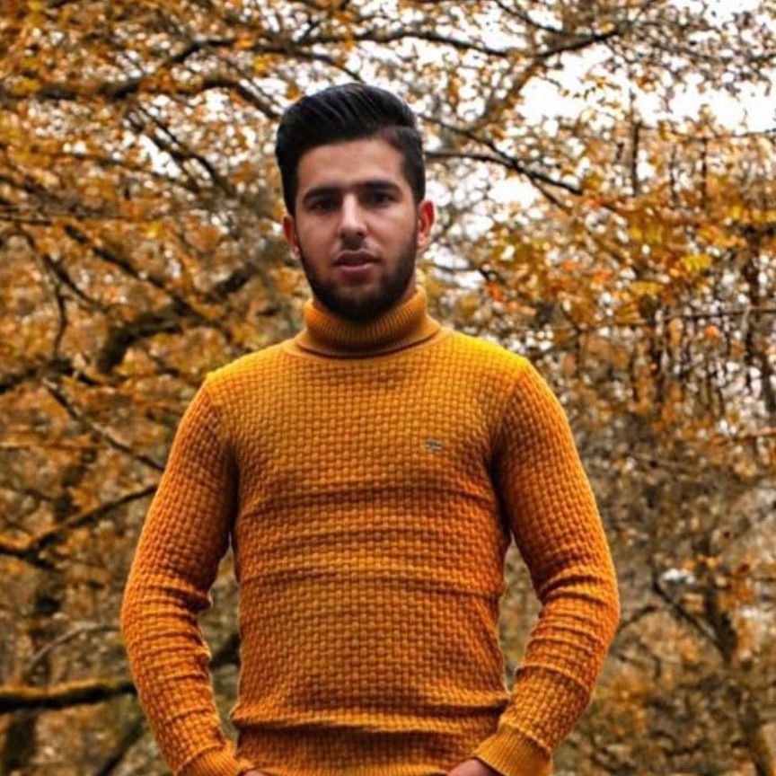 تصویر پروفایل میزبان