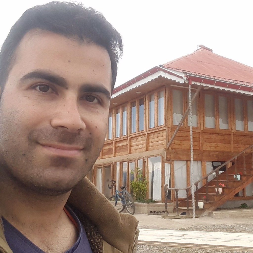 تصویر پروفایل میزبان