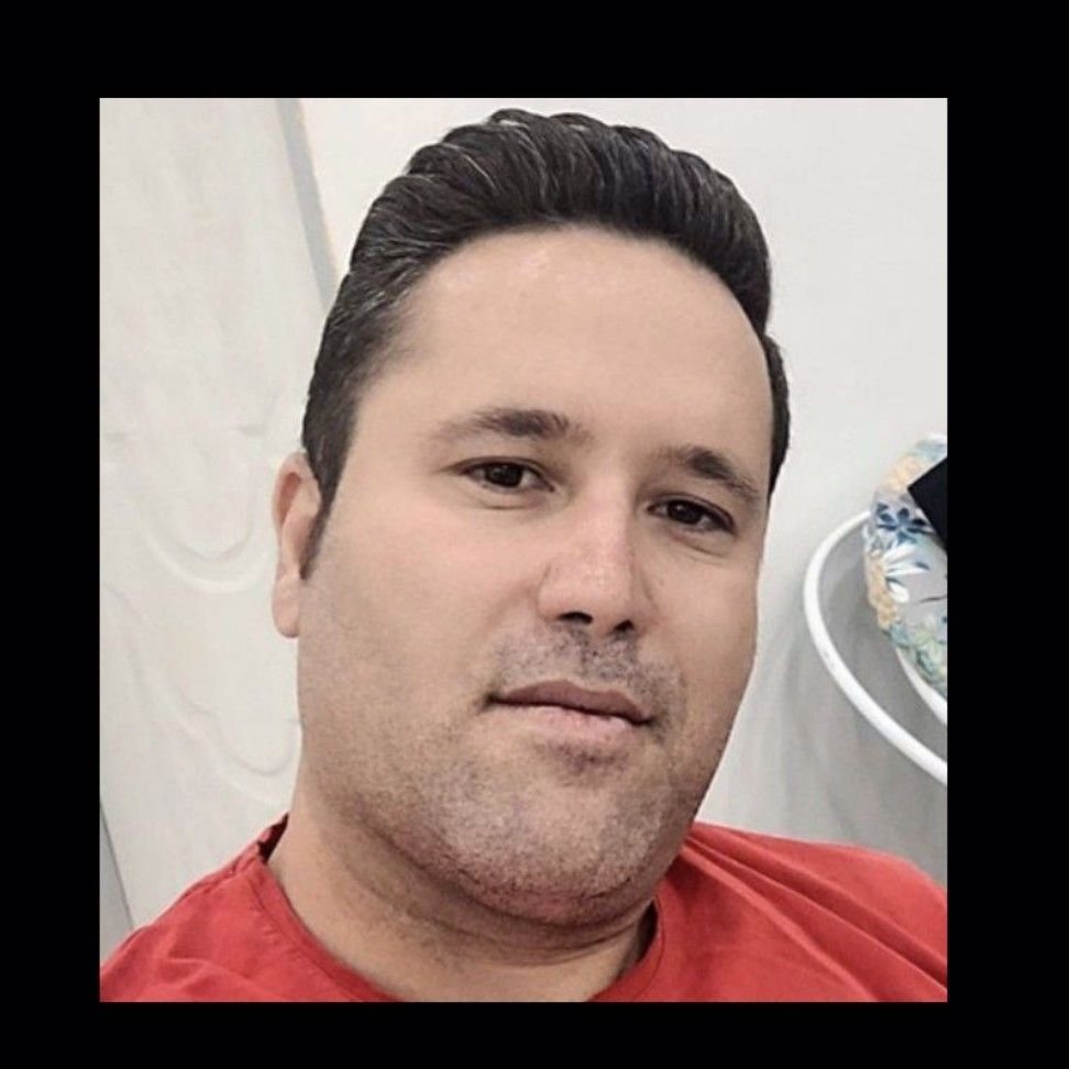 تصویر پروفایل میزبان