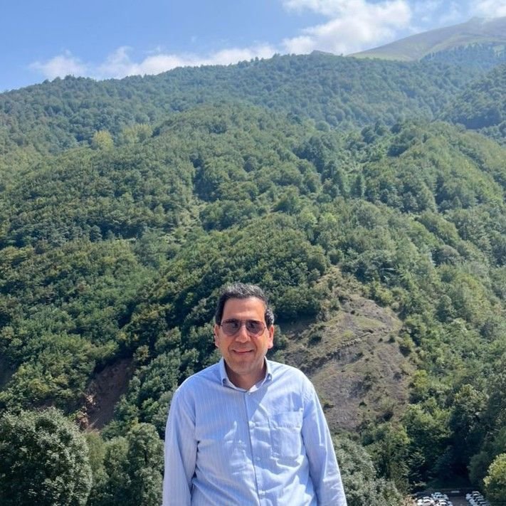 عباس نعمتی