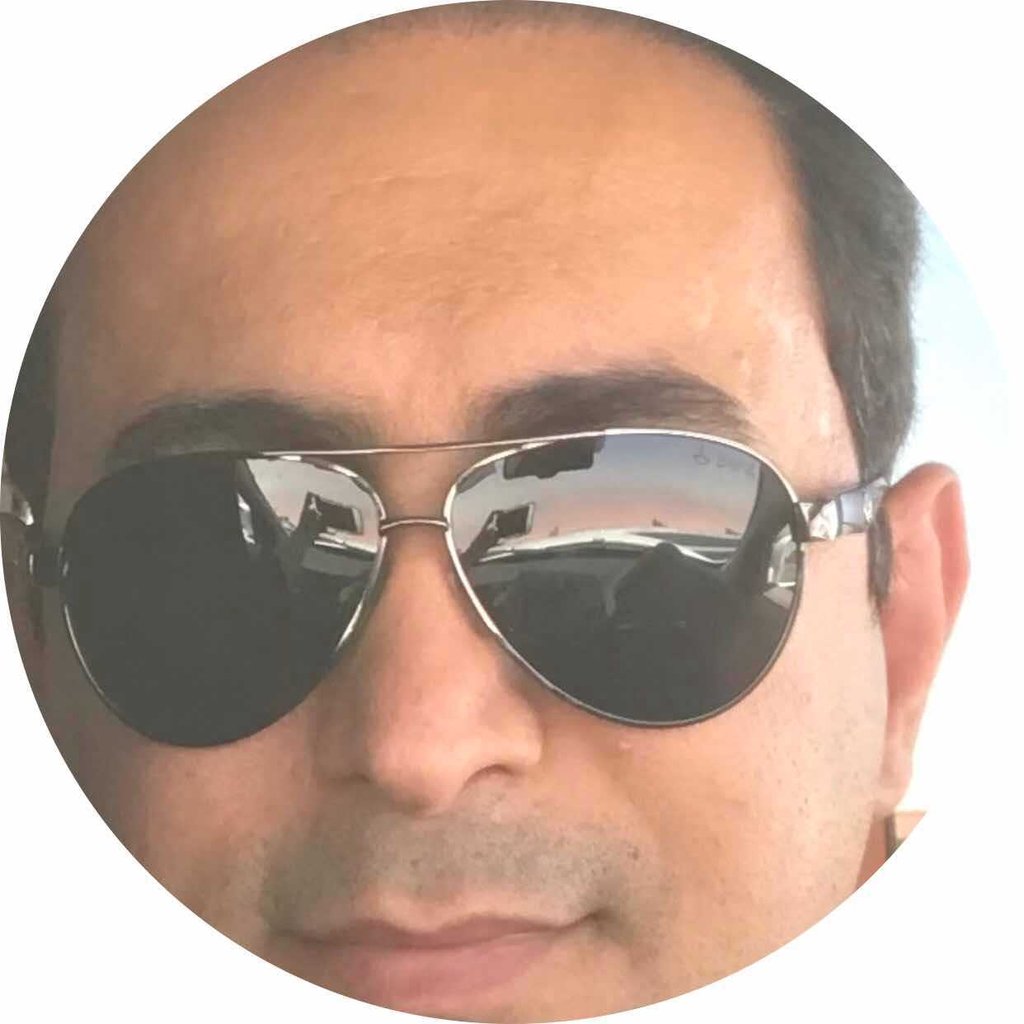 تصویر پروفایل میزبان