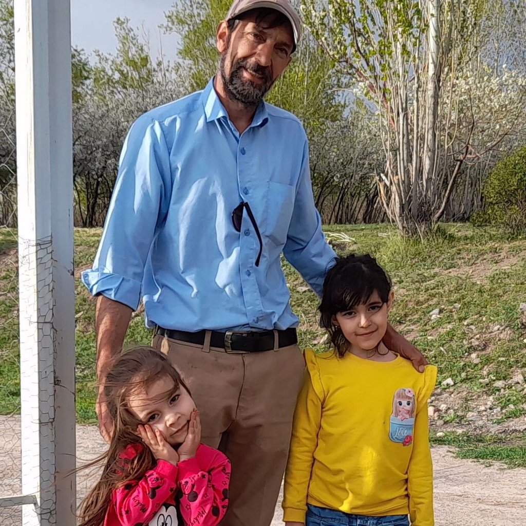 تصویر پروفایل میزبان