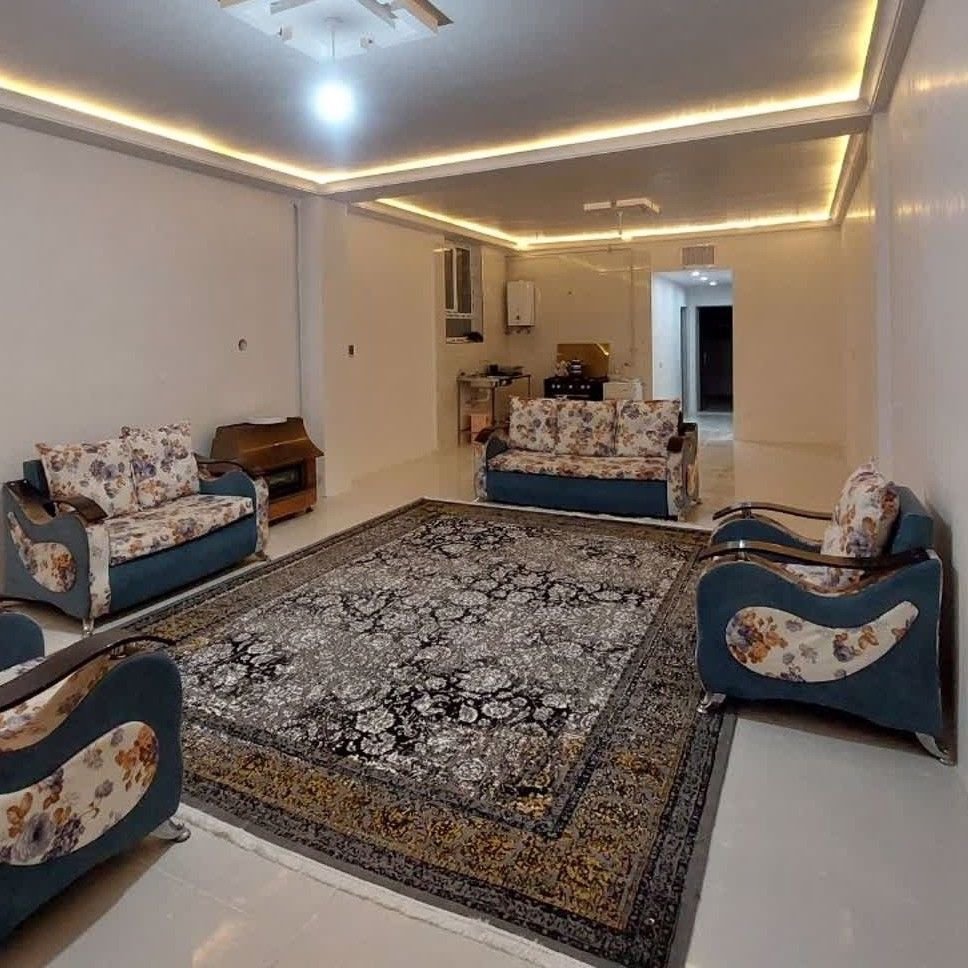 تصویر پروفایل میزبان