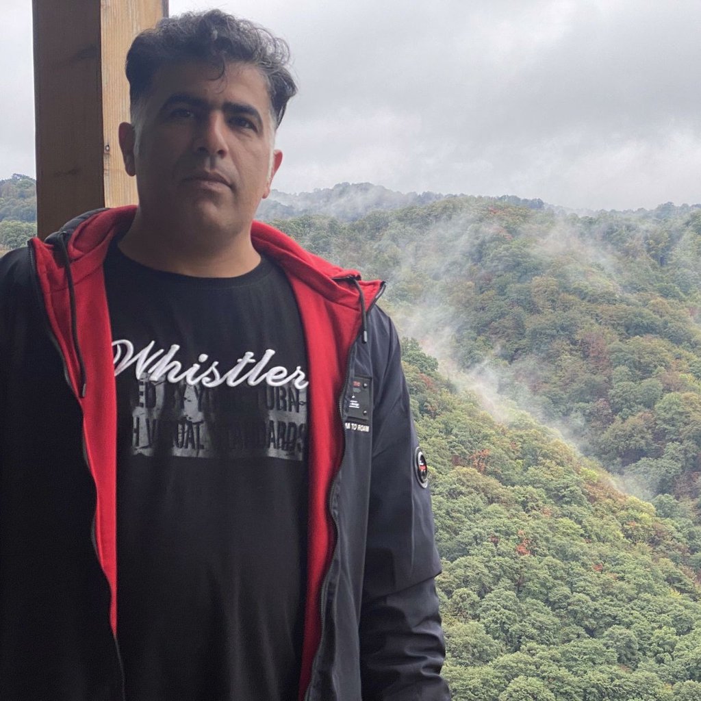 تصویر پروفایل میزبان