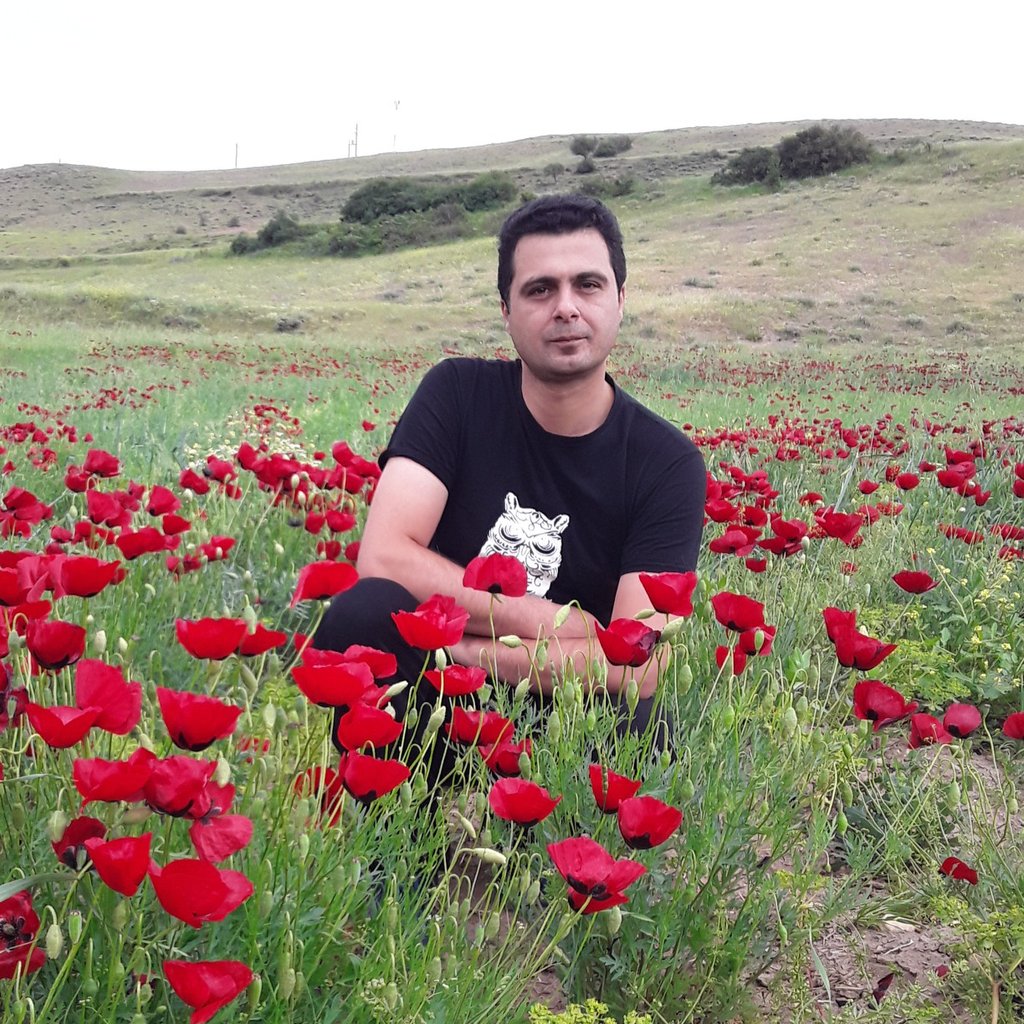 تصویر پروفایل میزبان