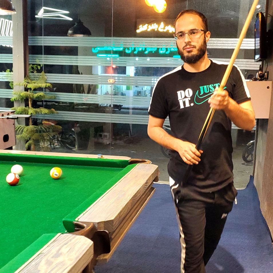 تصویر پروفایل میزبان