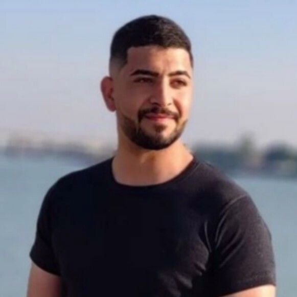 تصویر پروفایل میزبان