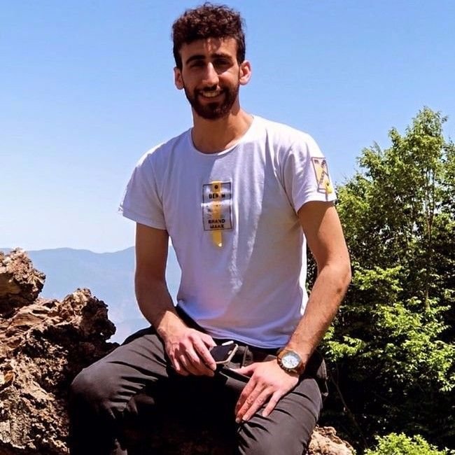 تصویر پروفایل میزبان