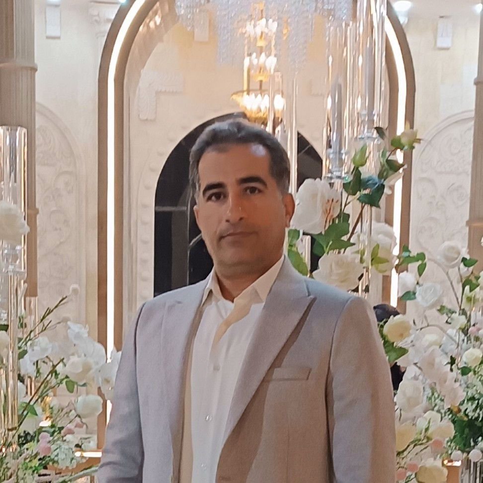 تصویر پروفایل میزبان