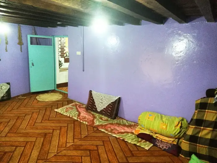 بوم گردی حاج حسین پرویزی - اتاق ۱