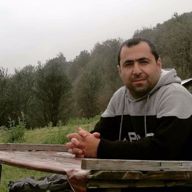 تصویر پروفایل میزبان