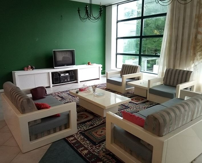 ویلا چهارخوابه جنگلی نرگس