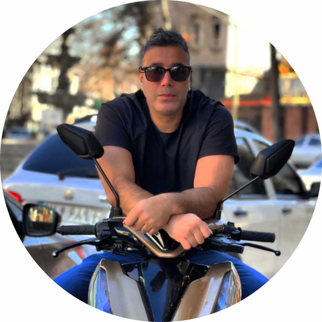 تصویر پروفایل میزبان