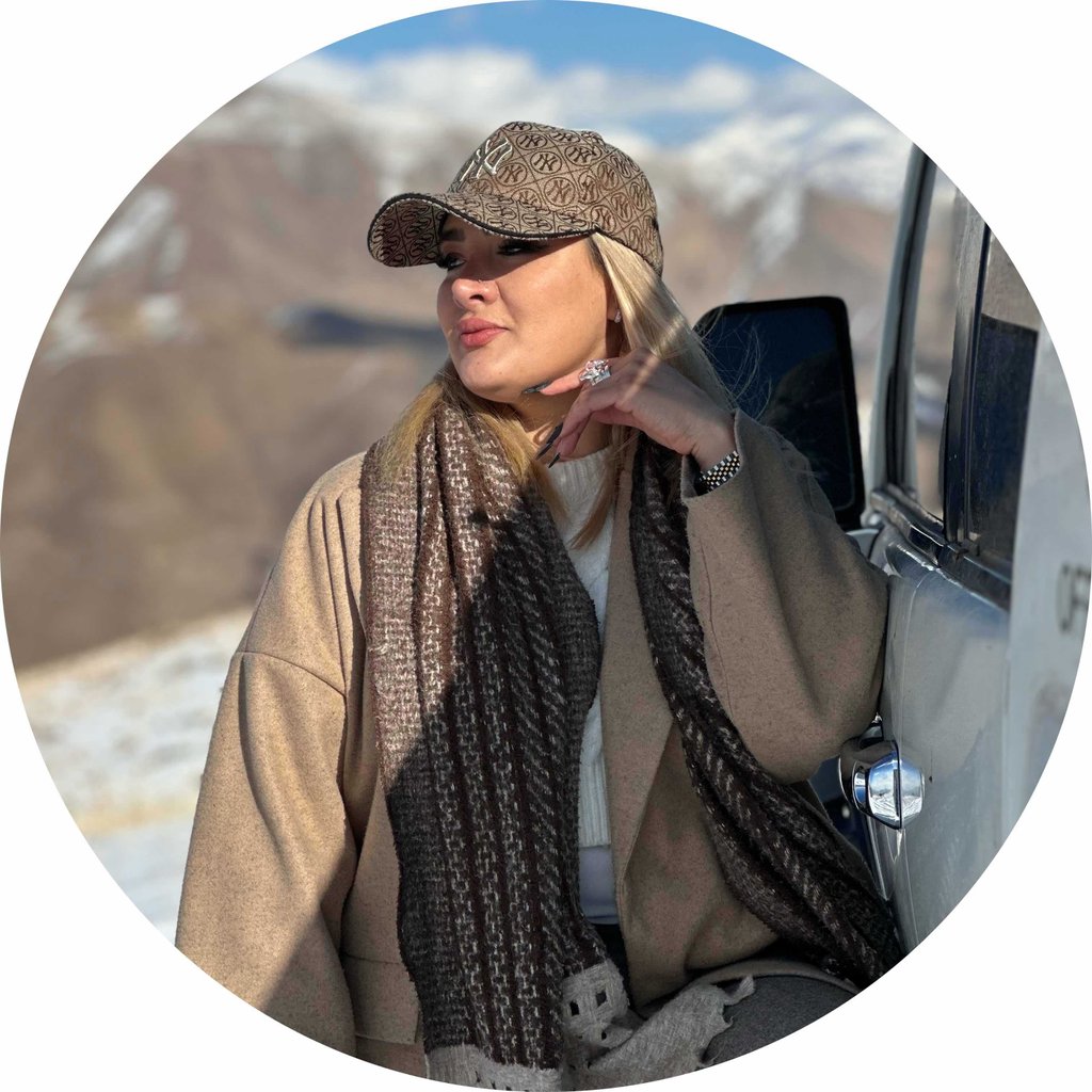 تصویر پروفایل میزبان