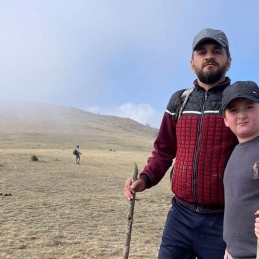 تصویر پروفایل میزبان