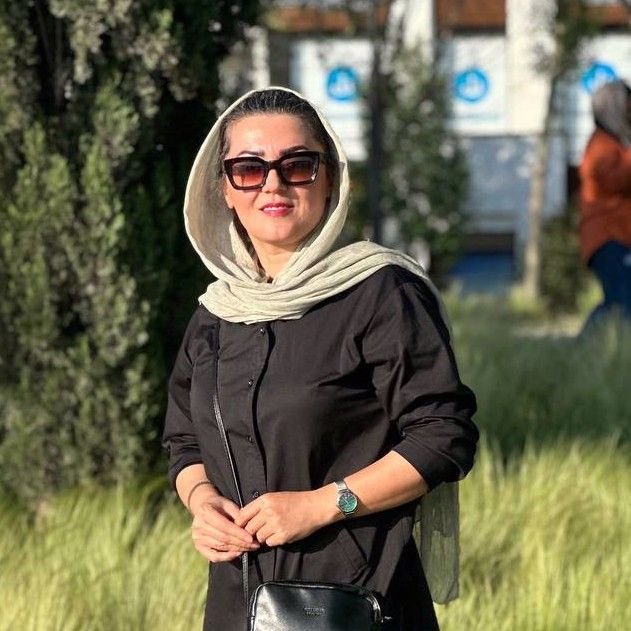 تصویر پروفایل میزبان