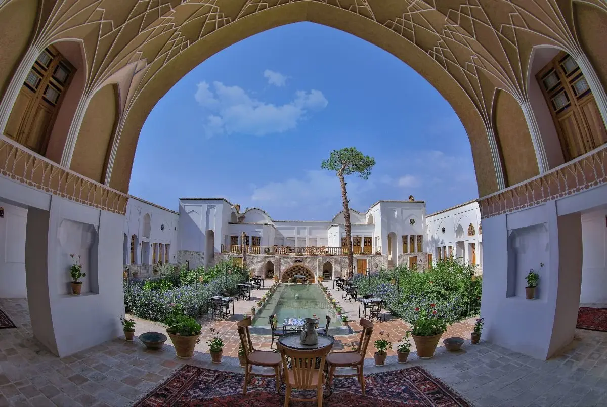 اقامتگاه سنتی سرای کاسیان - واحد 117