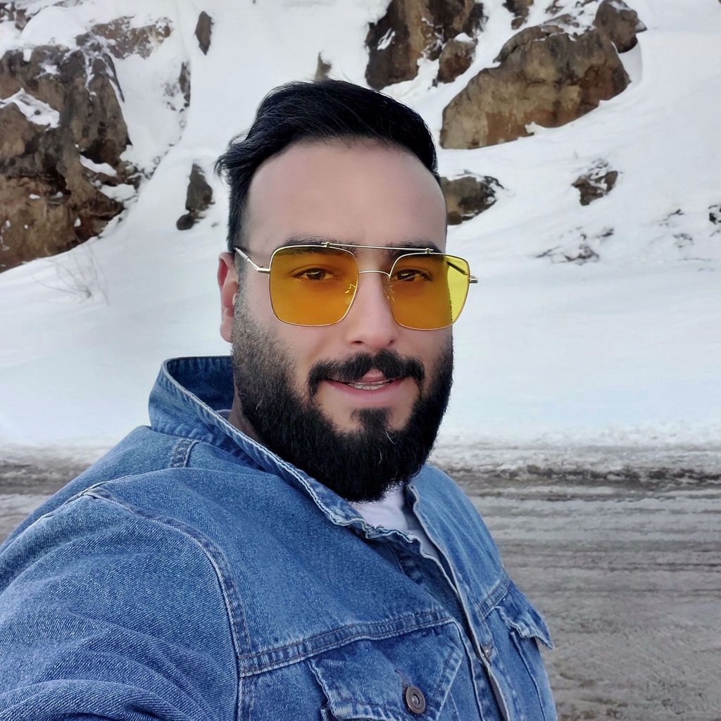 تصویر پروفایل میزبان