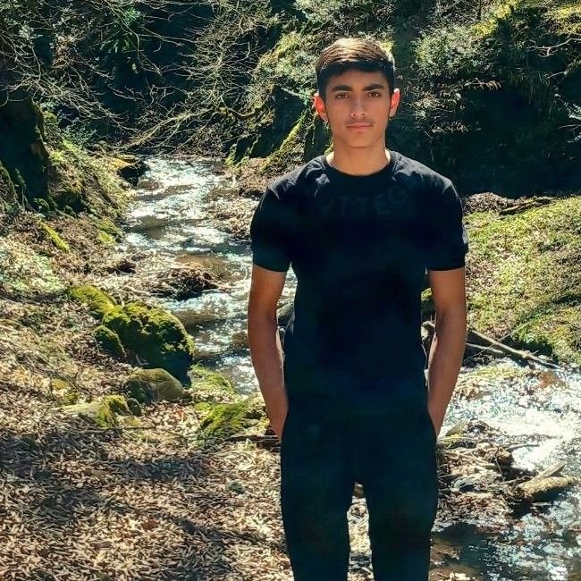 تصویر پروفایل میزبان