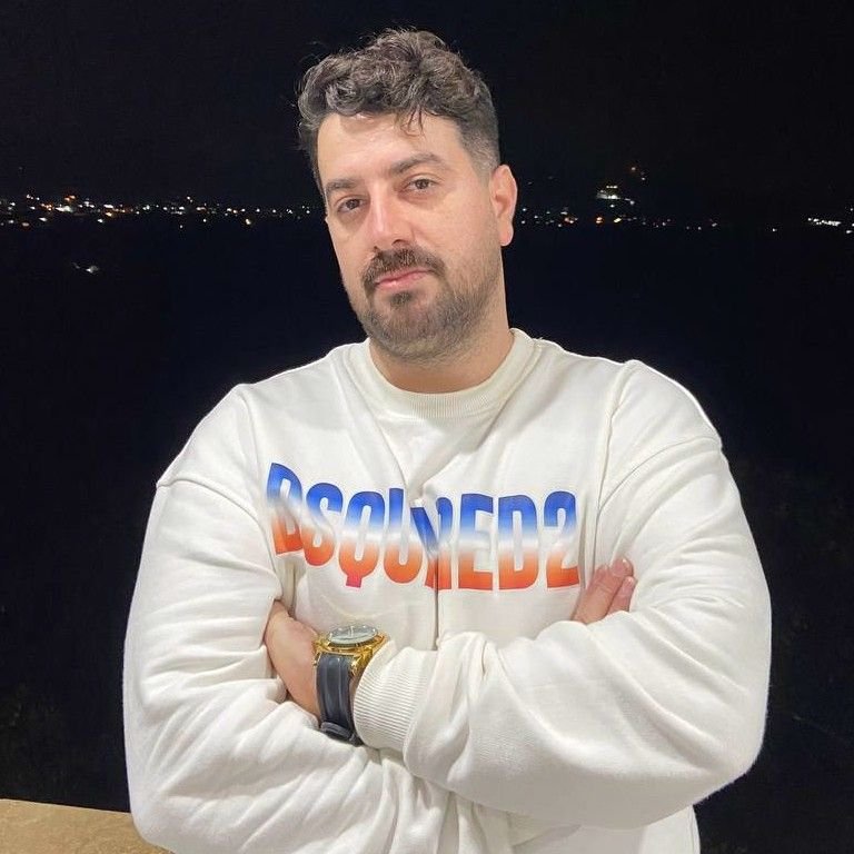 تصویر پروفایل میزبان