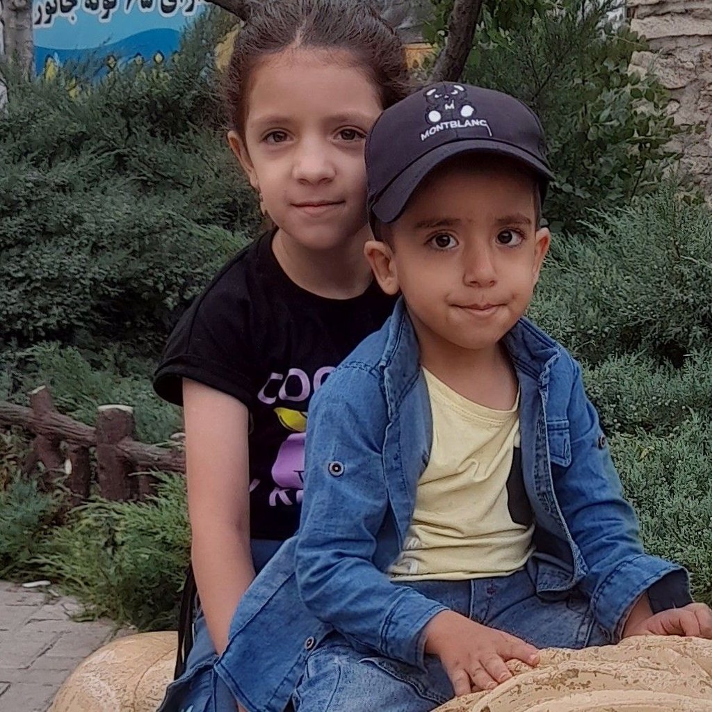 تصویر پروفایل میزبان