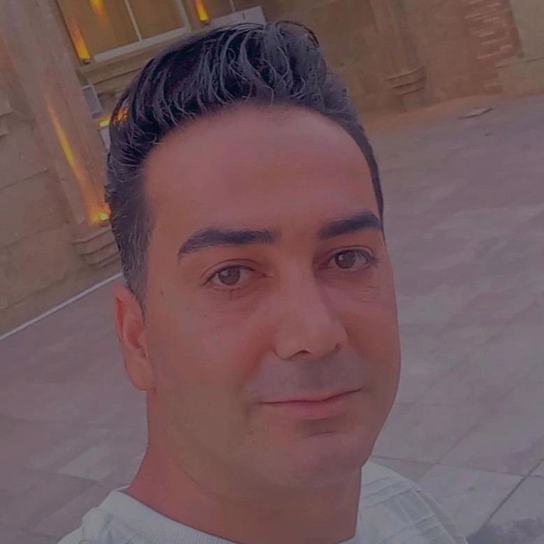 تصویر پروفایل میزبان