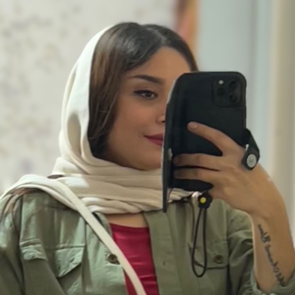 علی 