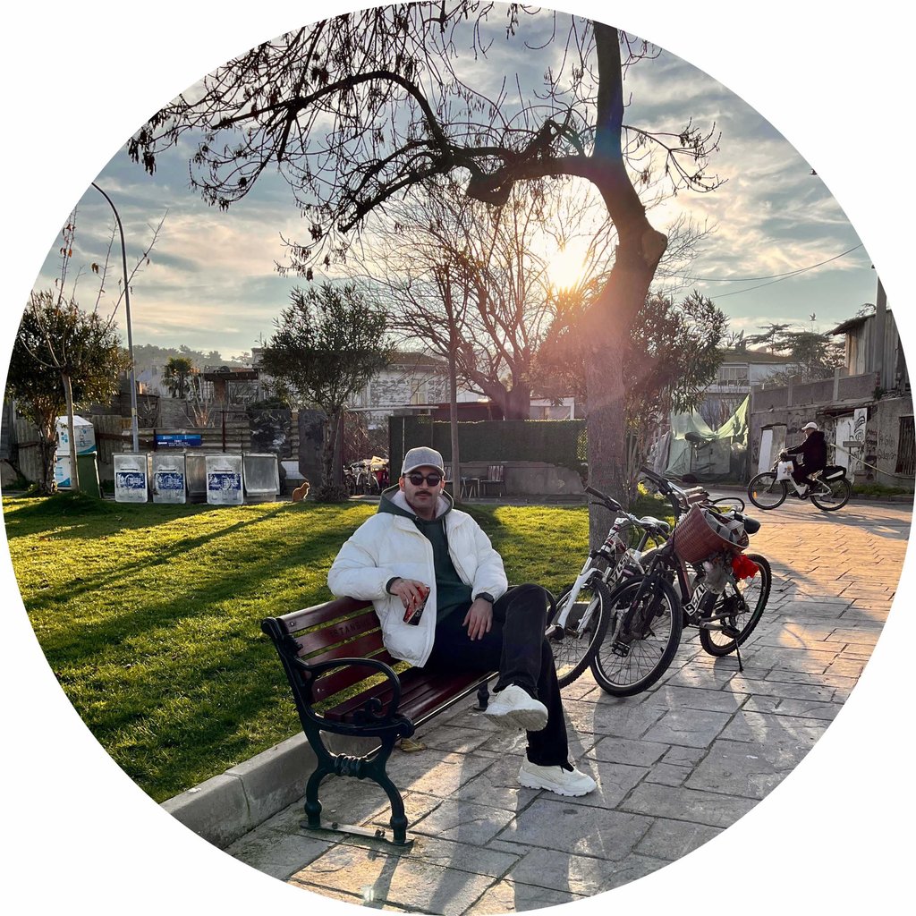 تصویر پروفایل میزبان