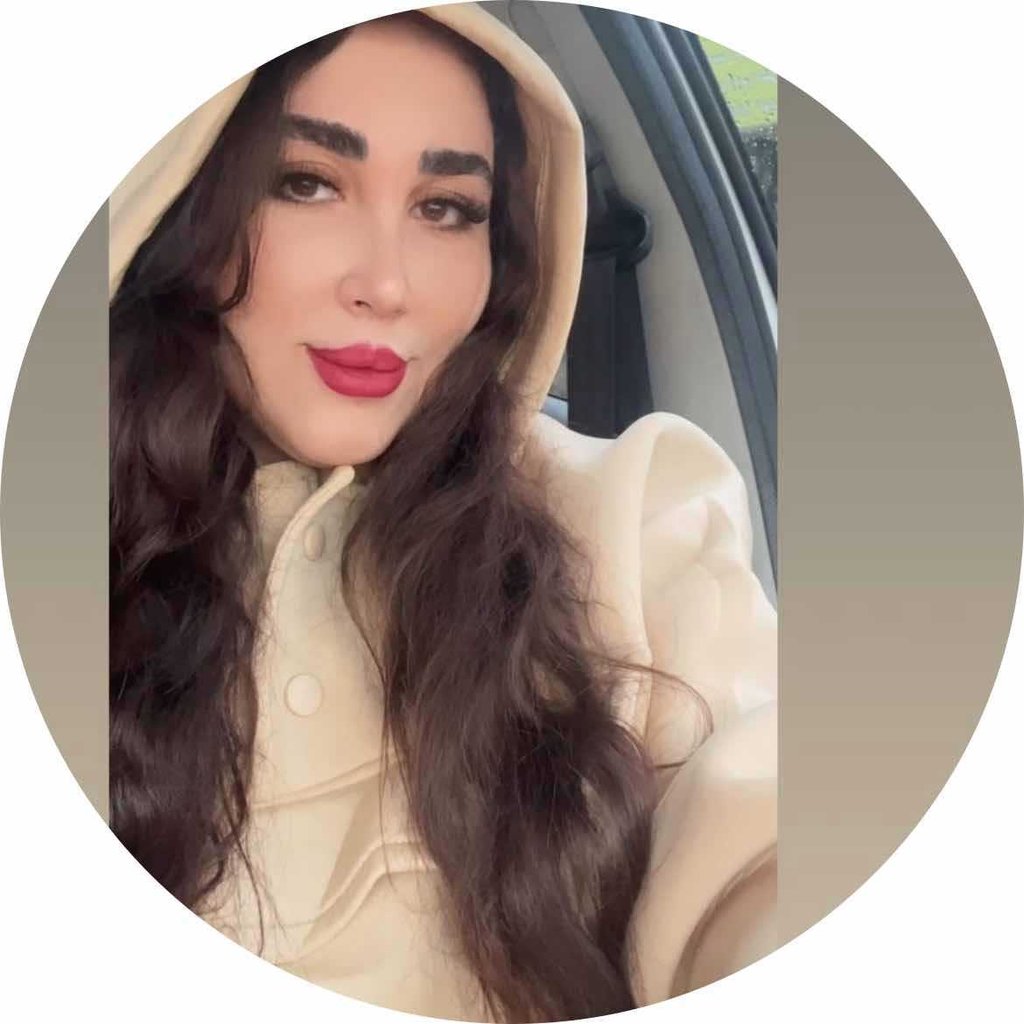 تصویر پروفایل میزبان