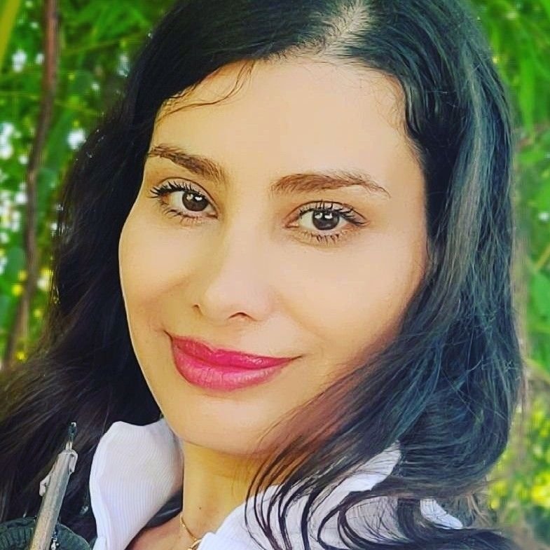 تصویر پروفایل میزبان