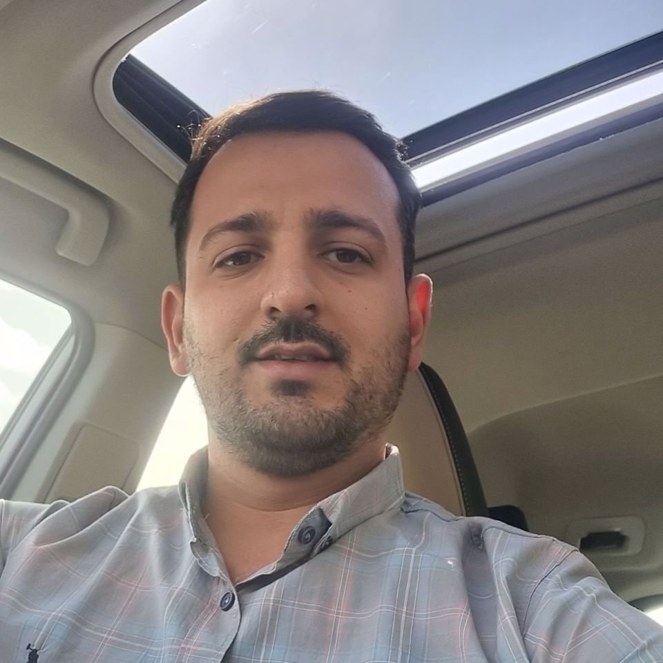 علي