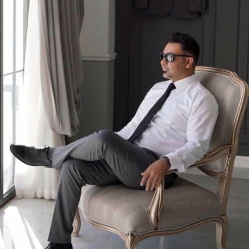 آرش حسینی