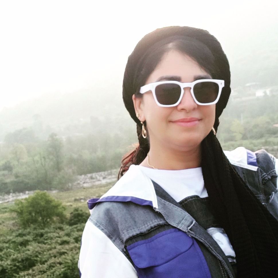 تصویر پروفایل میزبان