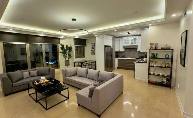 بهترین-روش-برای-اجاره-اقامتگاه-در-نزدیکی-بازار-بزرگ-تهران.jpg