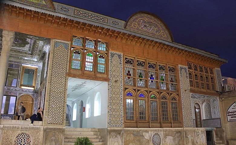 عمارت-دیوان-خانه-قوام-ملکی.jpg