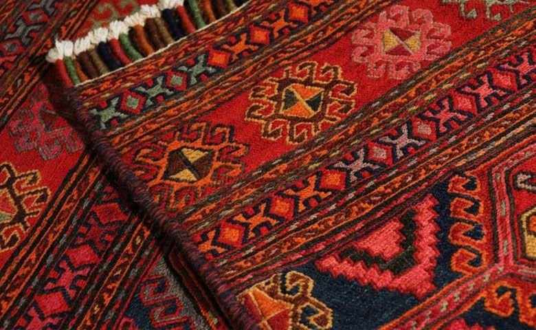 گلیم-و-جاجیم.jpg