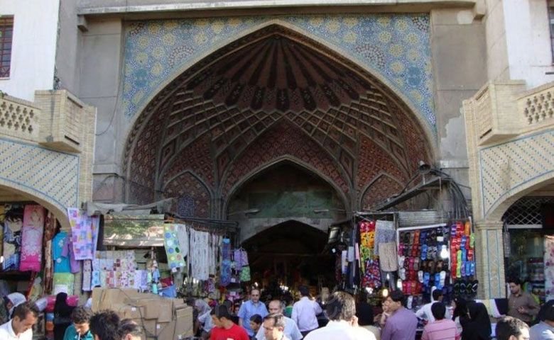 جاذبه‌های-فرهنگی-و-مذهبی-بازار-تهران.jpg