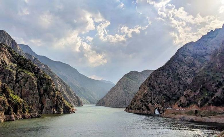 جاهای-دیدنی-نزدیک-به-روستای-هجیج.jpg
