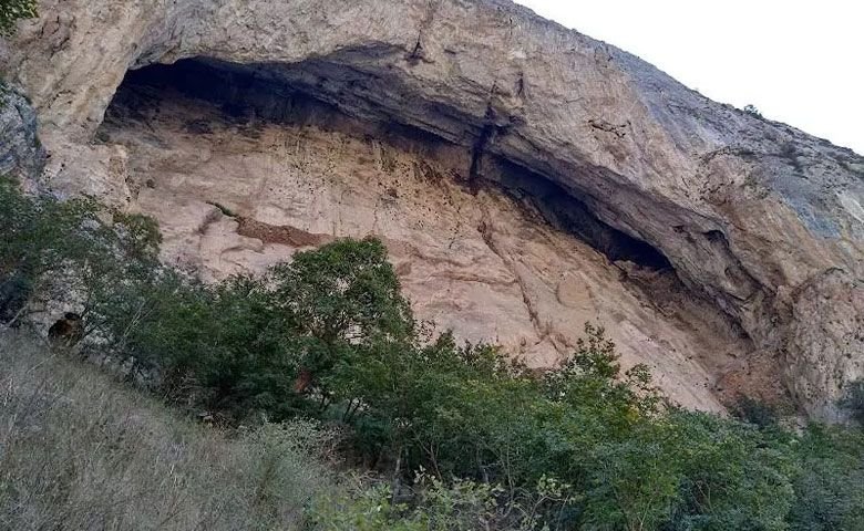 نکاتی-که-باید-برای-بازدید-از-غار-اسپهبد-خورشید-سوادکوه-بدانید.jpg