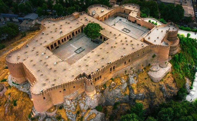  قلعه فلک‌الافلاک خرم‌آباد