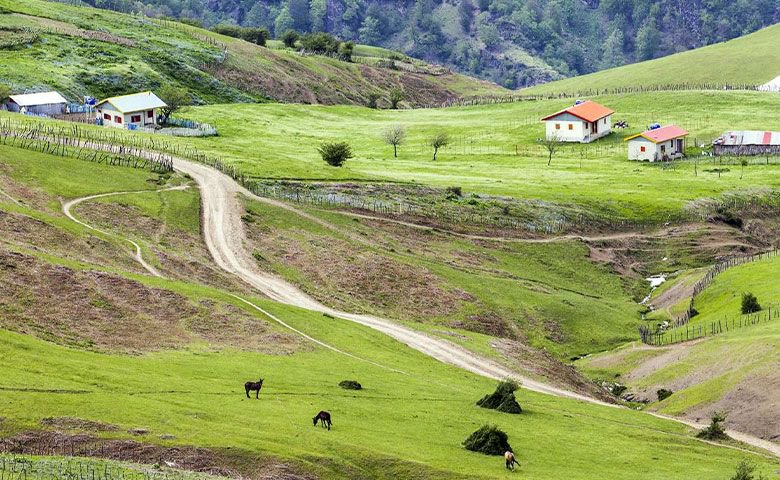 راهنمای-بهترین-مسیر-سفر-به-تالش.jpg