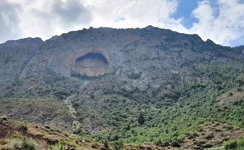 تاریخچه-غار-اسپهبد-خورشید.jpg